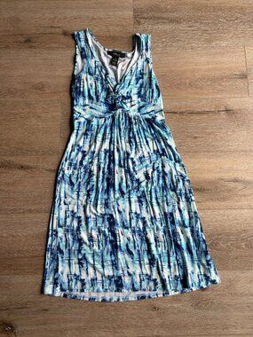 Bundle of 4 women's dresses size XS